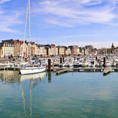 Appartement Au colombage bleu à Dieppe Extérieur photo