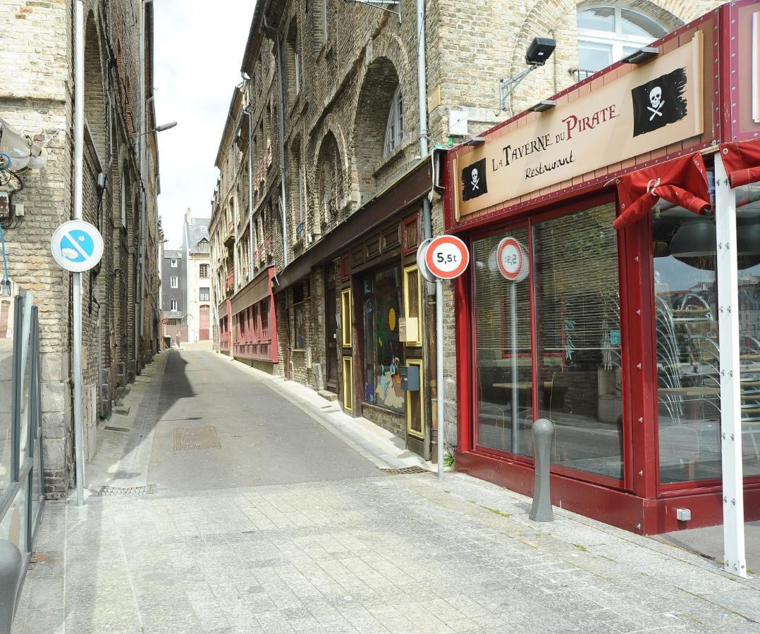 Appartement Au colombage bleu à Dieppe Extérieur photo